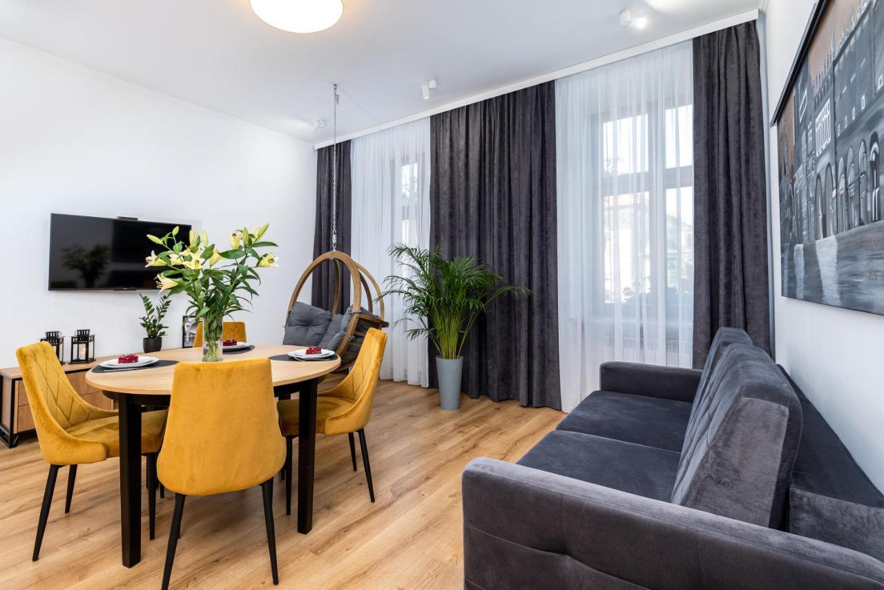 Beautiful Cracow Apartments By Cozyplace Krakow Dış mekan fotoğraf