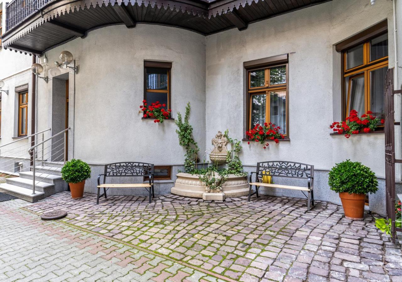 Beautiful Cracow Apartments By Cozyplace Krakow Dış mekan fotoğraf