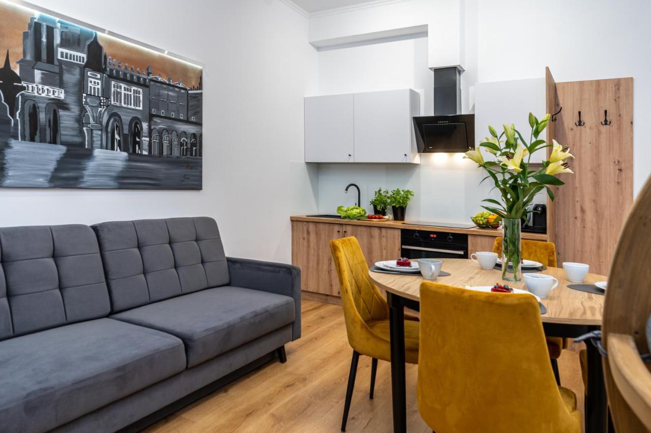 Beautiful Cracow Apartments By Cozyplace Krakow Dış mekan fotoğraf