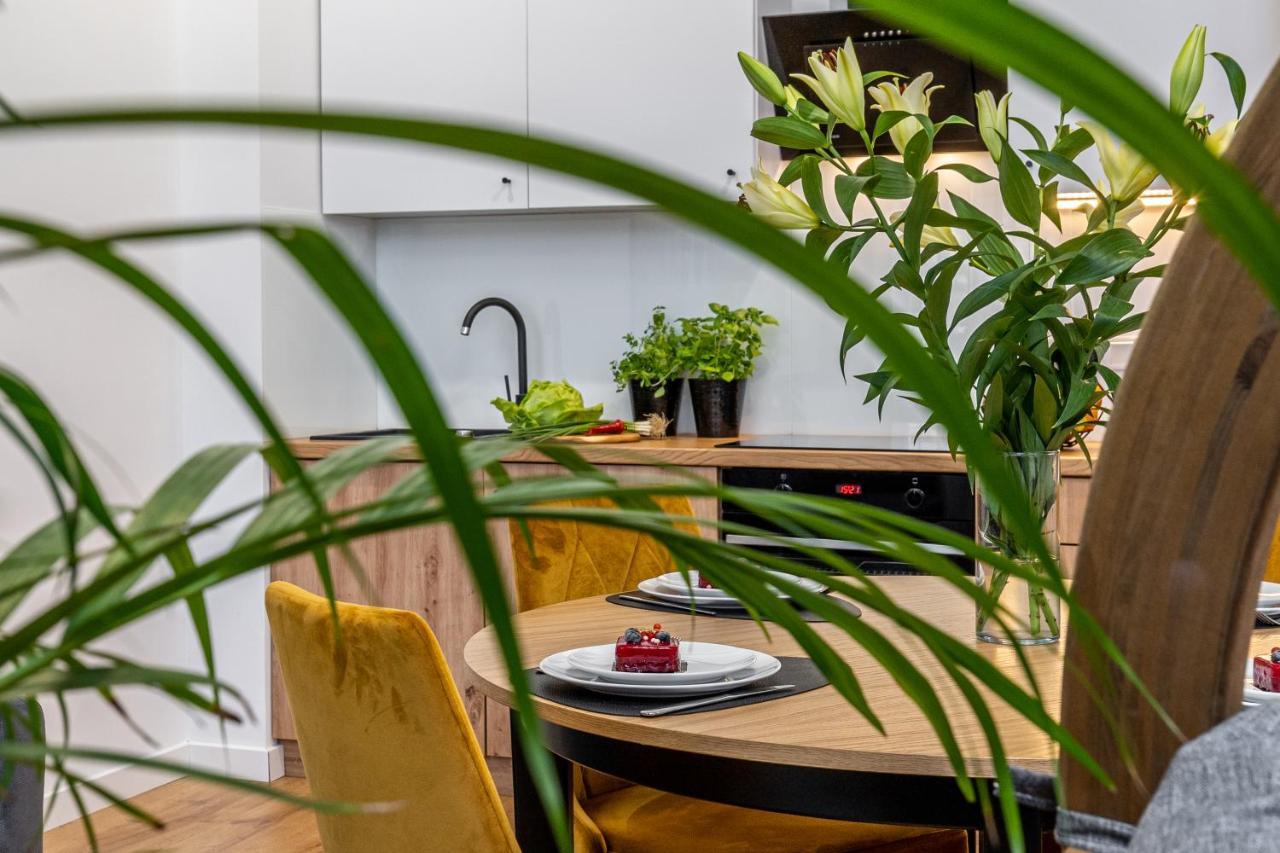 Beautiful Cracow Apartments By Cozyplace Krakow Dış mekan fotoğraf