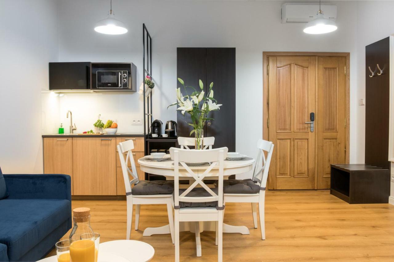 Beautiful Cracow Apartments By Cozyplace Krakow Dış mekan fotoğraf