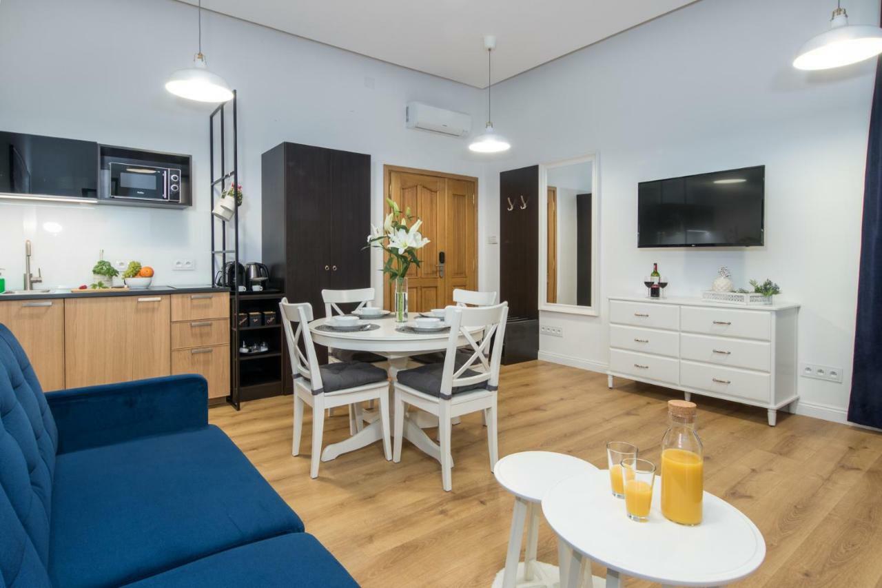 Beautiful Cracow Apartments By Cozyplace Krakow Dış mekan fotoğraf