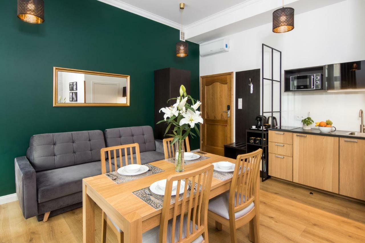 Beautiful Cracow Apartments By Cozyplace Krakow Dış mekan fotoğraf