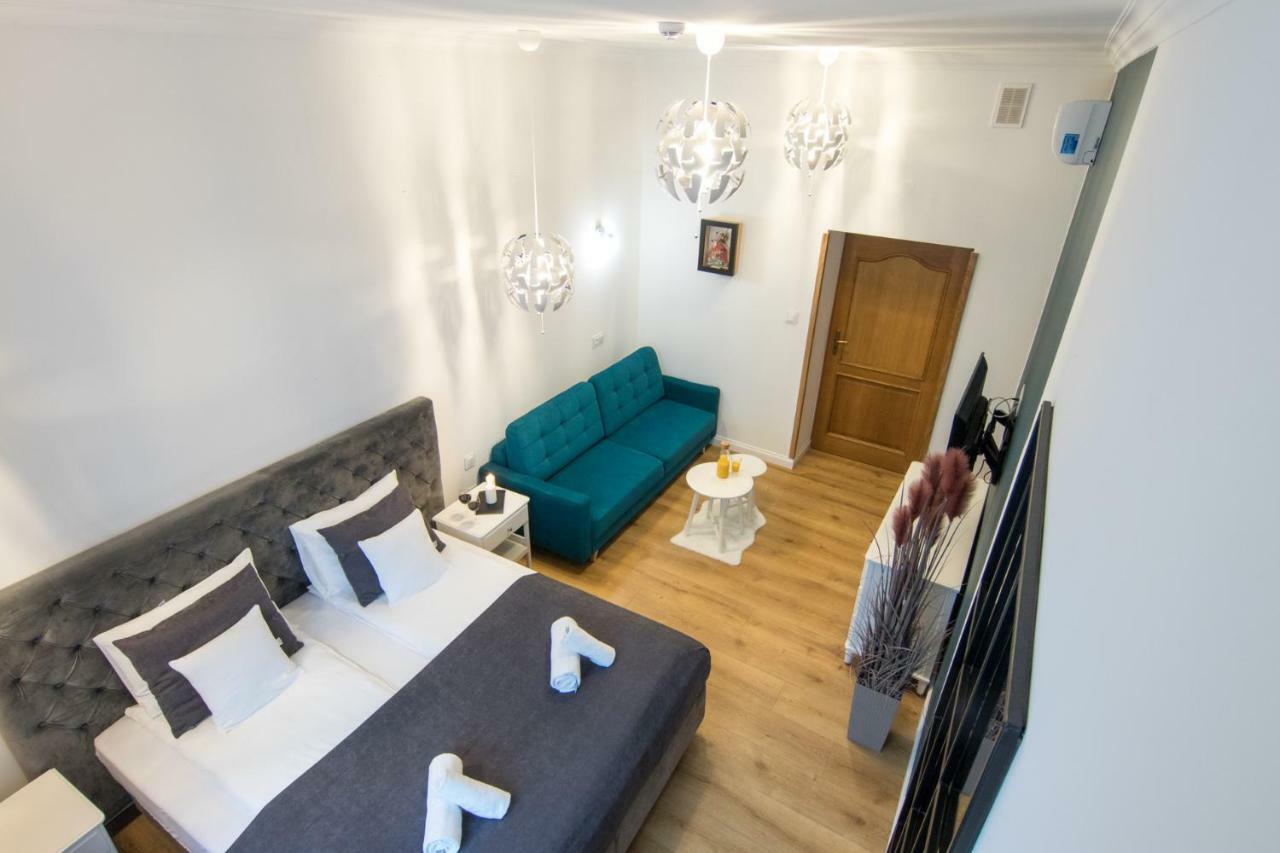 Beautiful Cracow Apartments By Cozyplace Krakow Dış mekan fotoğraf